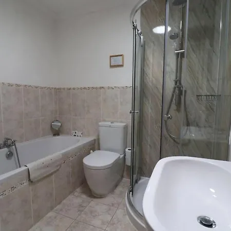 Holiday home 1 Friary Cottages, *